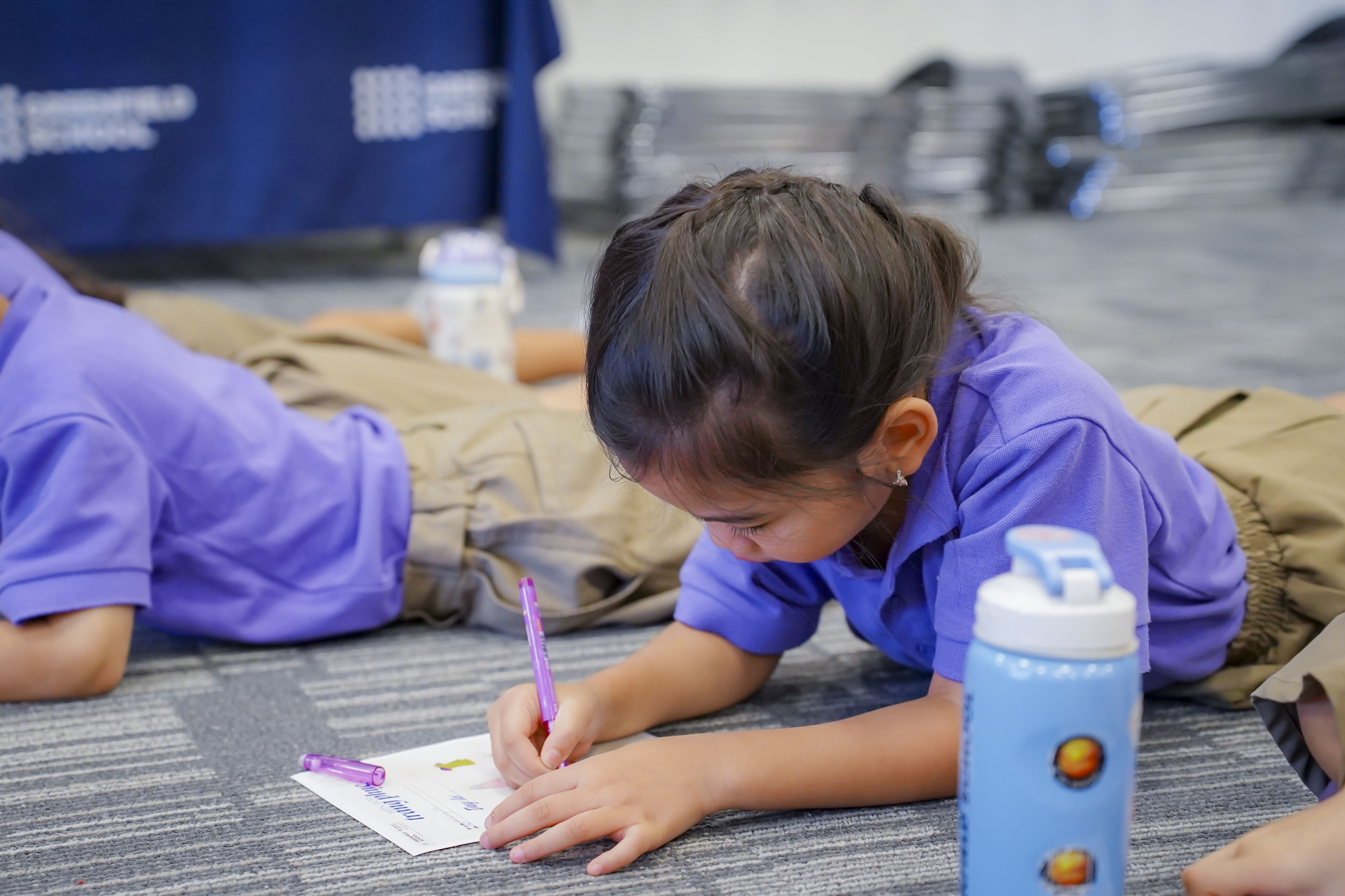 kham-pha-the-gioi-tuan-quoc-te